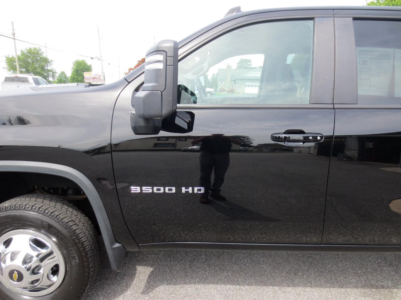 Chevrolet Silverado 3500HD LT Crew Cab 4WD 2022