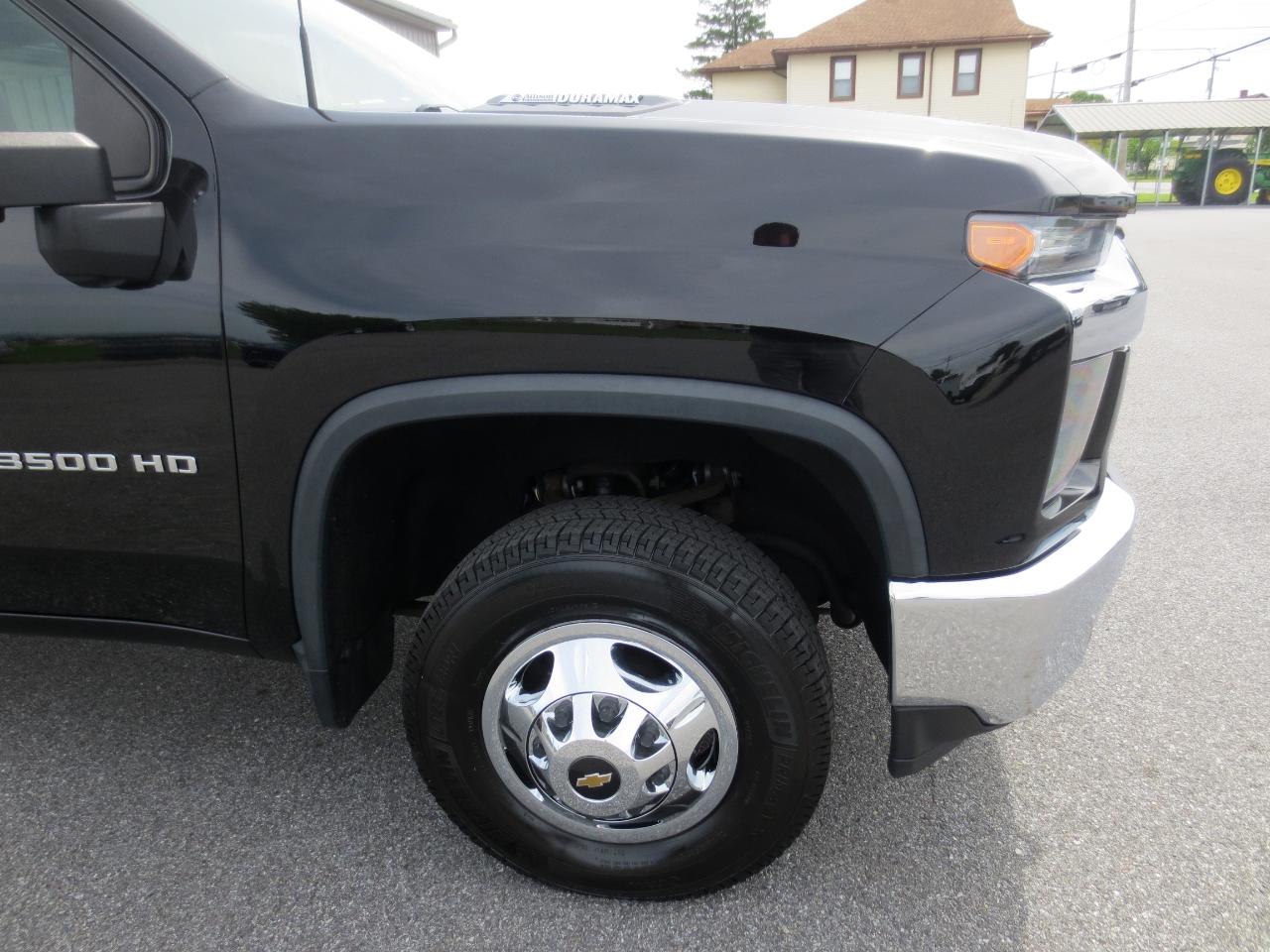 Chevrolet Silverado 3500HD LT Crew Cab 4WD 2022