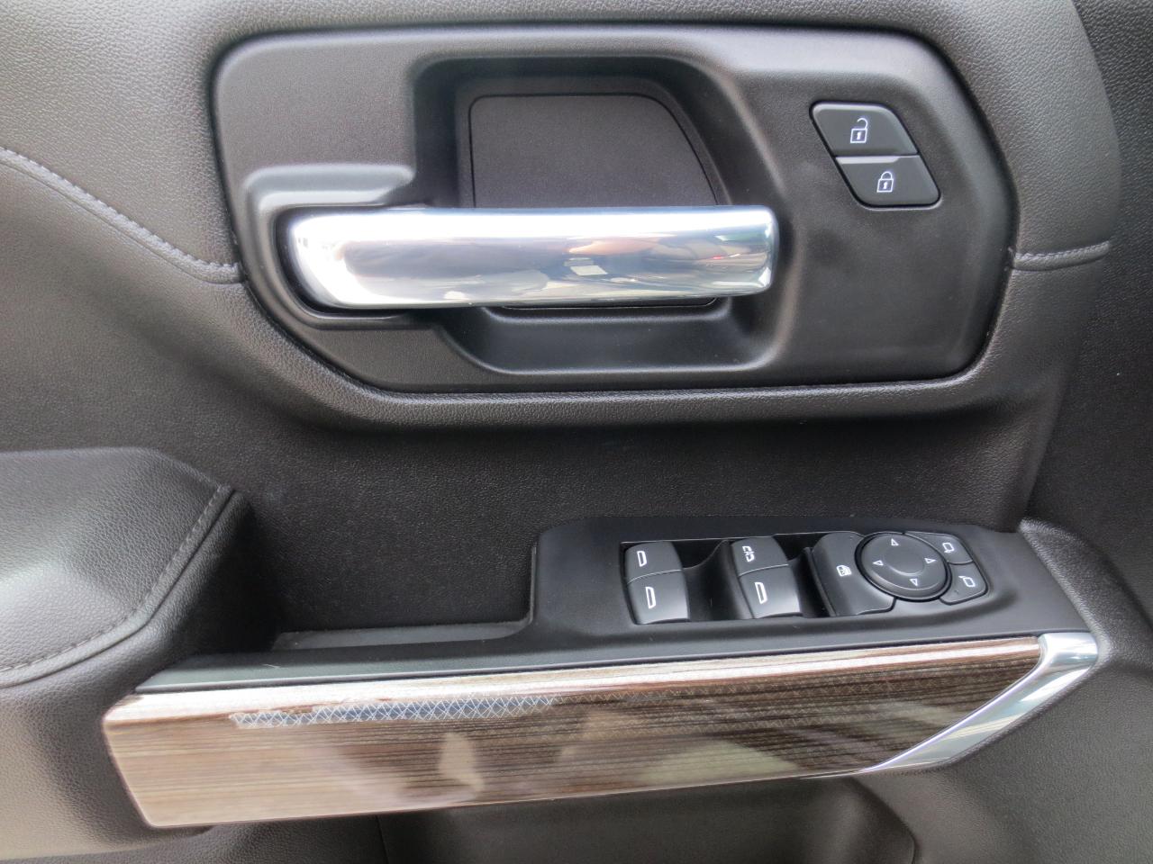 Chevrolet Silverado 3500HD LT Crew Cab 4WD 2022
