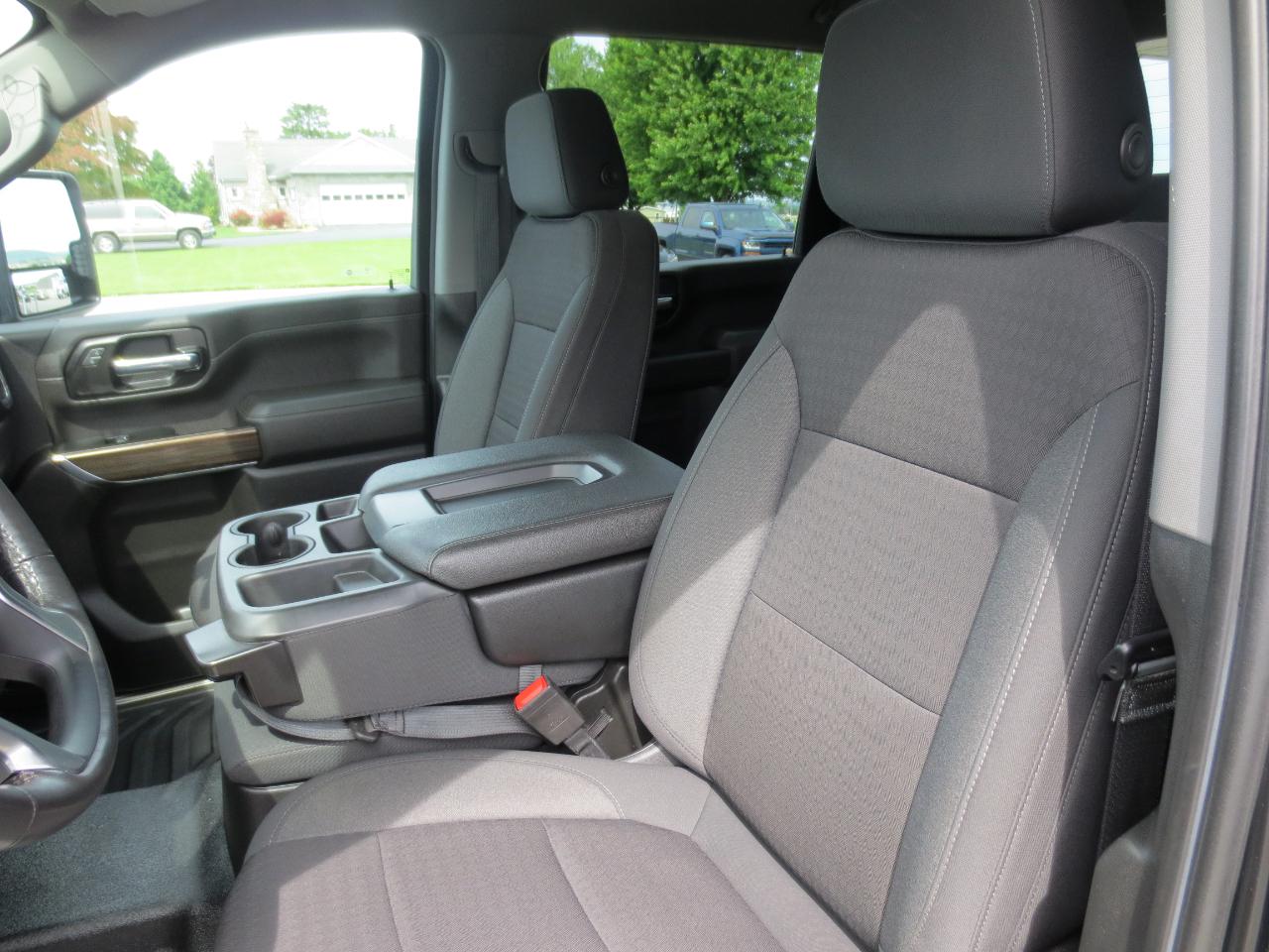 Chevrolet Silverado 3500HD LT Crew Cab 4WD 2022
