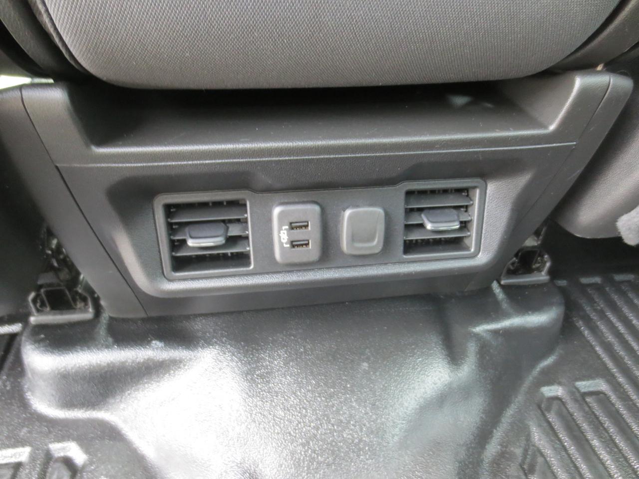 Chevrolet Silverado 3500HD LT Crew Cab 4WD 2022
