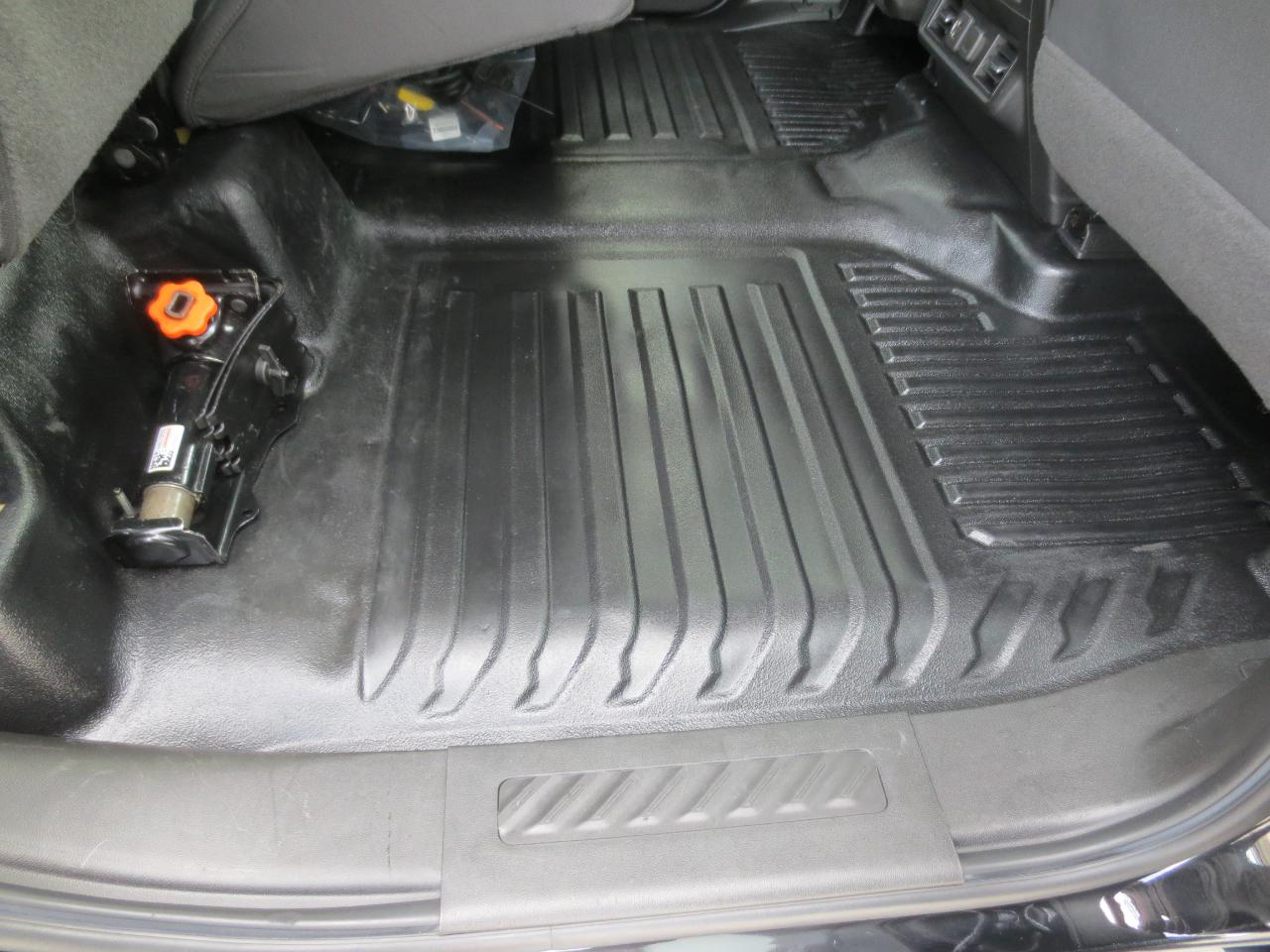 Chevrolet Silverado 3500HD LT Crew Cab 4WD 2022