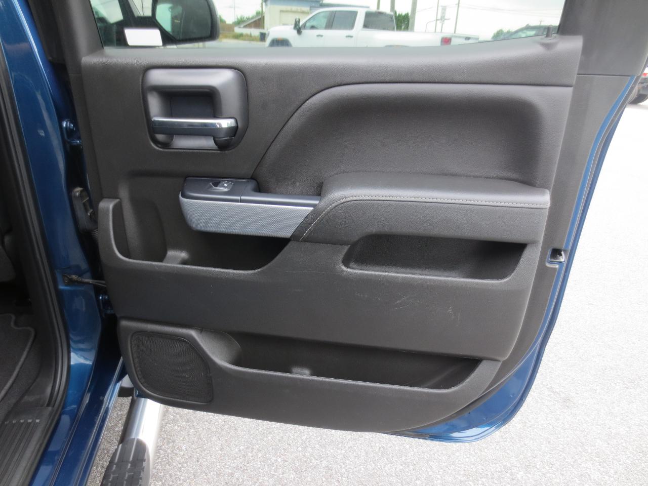 Chevrolet Silverado 1500 LT Crew Cab 4WD 2018