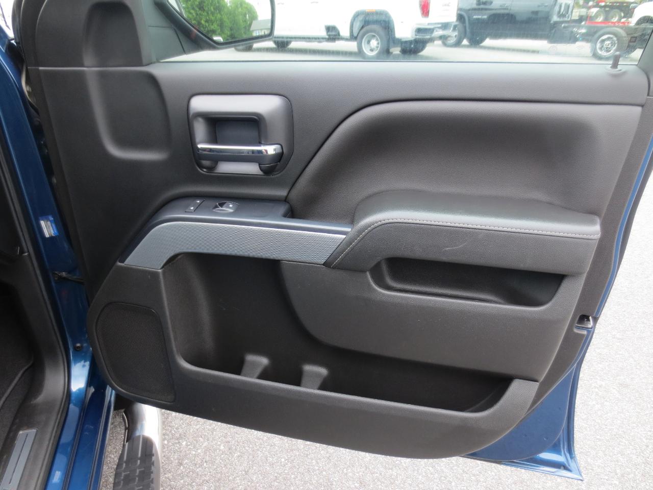 Chevrolet Silverado 1500 LT Crew Cab 4WD 2018