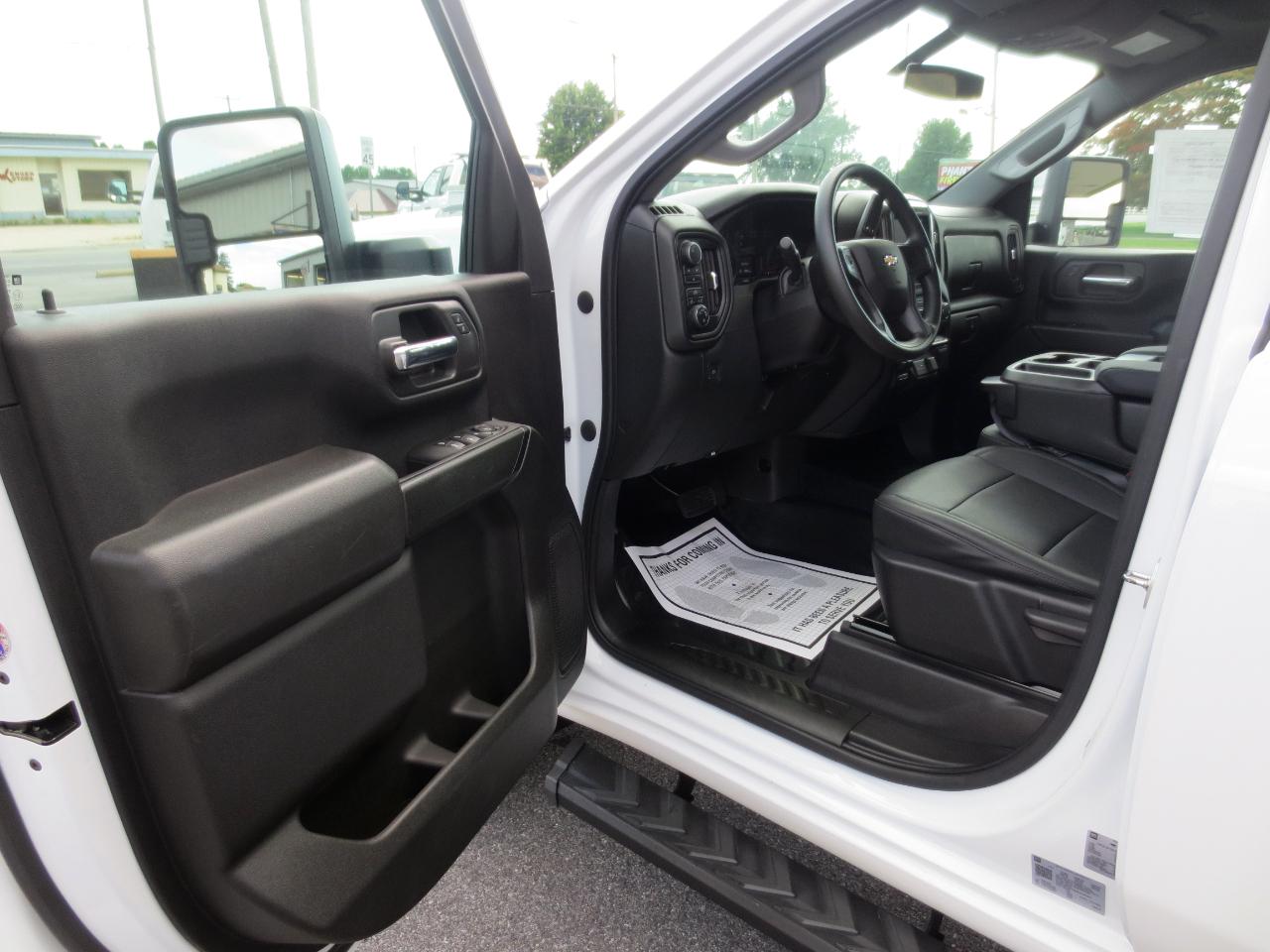 Chevrolet Silverado 2500HD Work Truck Crew Cab Long Box 4WD 2023