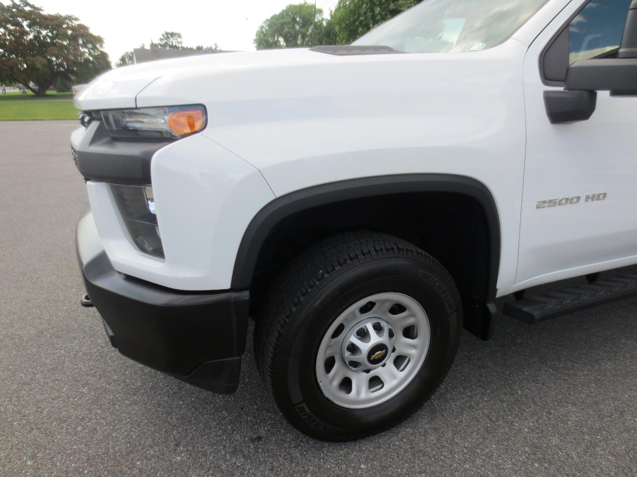 Chevrolet Silverado 2500HD Work Truck Crew Cab Long Box 4WD 2023