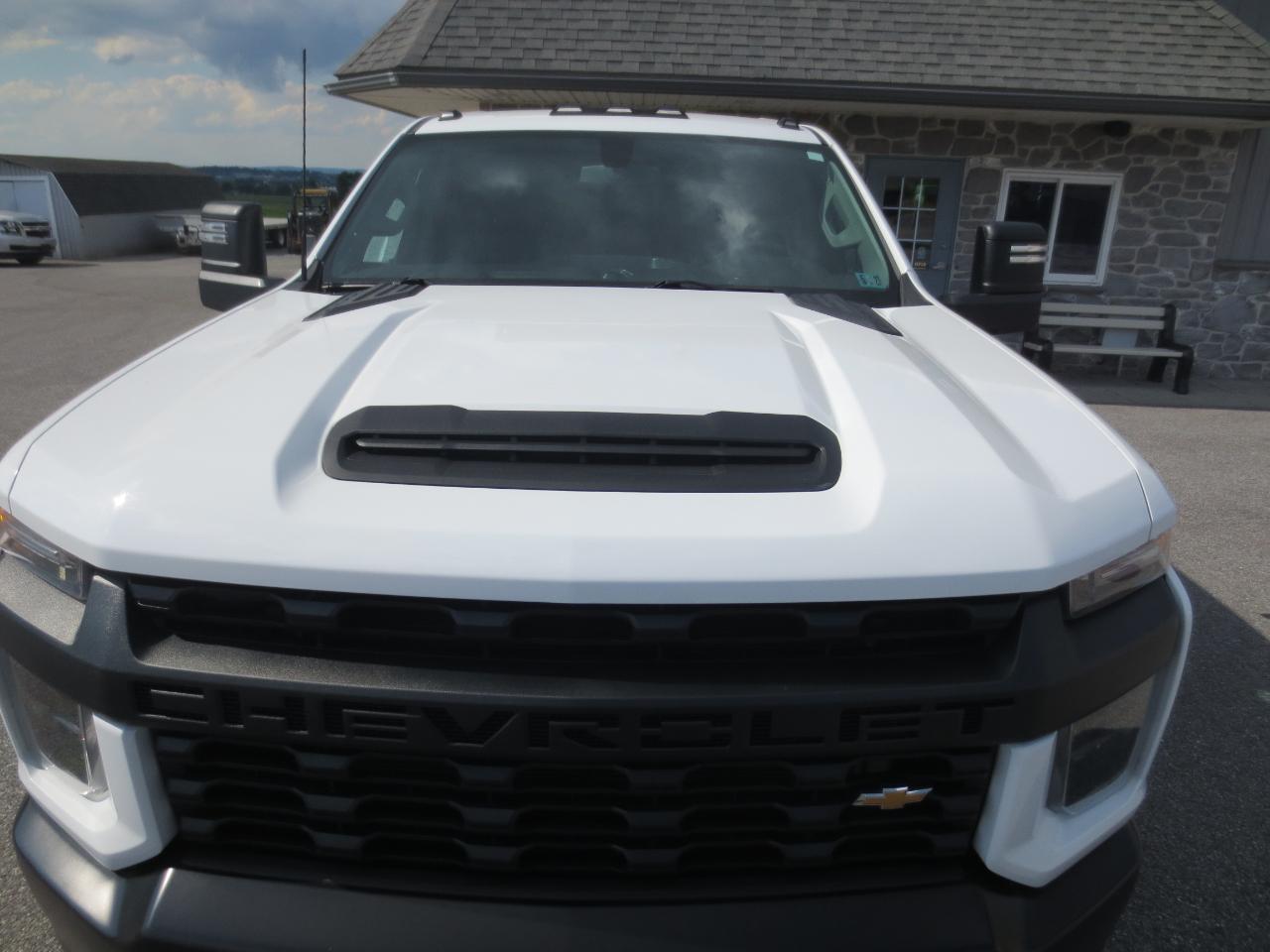 Chevrolet Silverado 2500HD Work Truck Crew Cab Long Box 4WD 2023