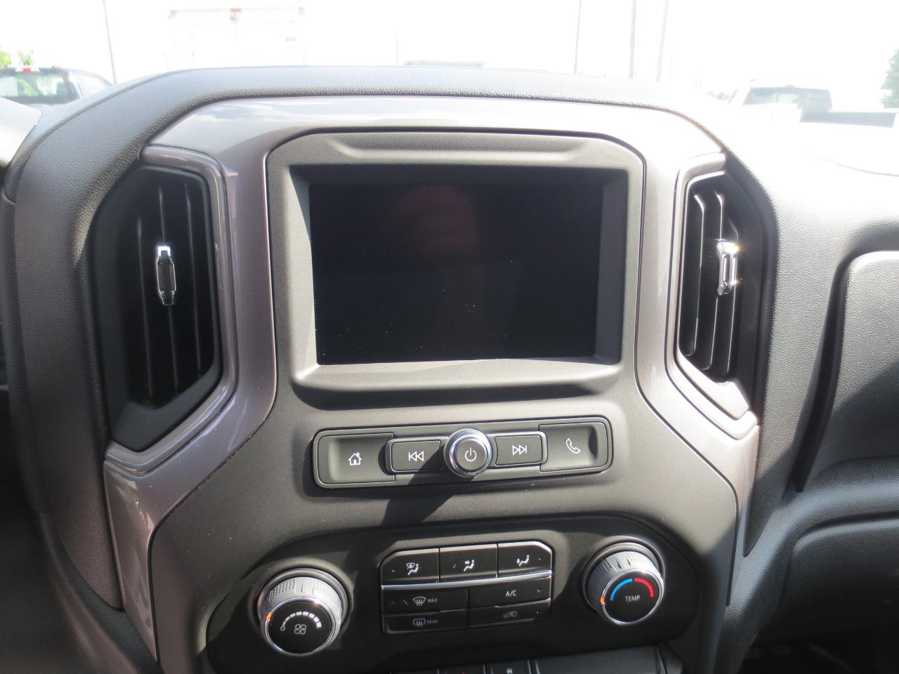 Chevrolet Silverado 2500HD Work Truck Crew Cab Long Box 4WD 2023