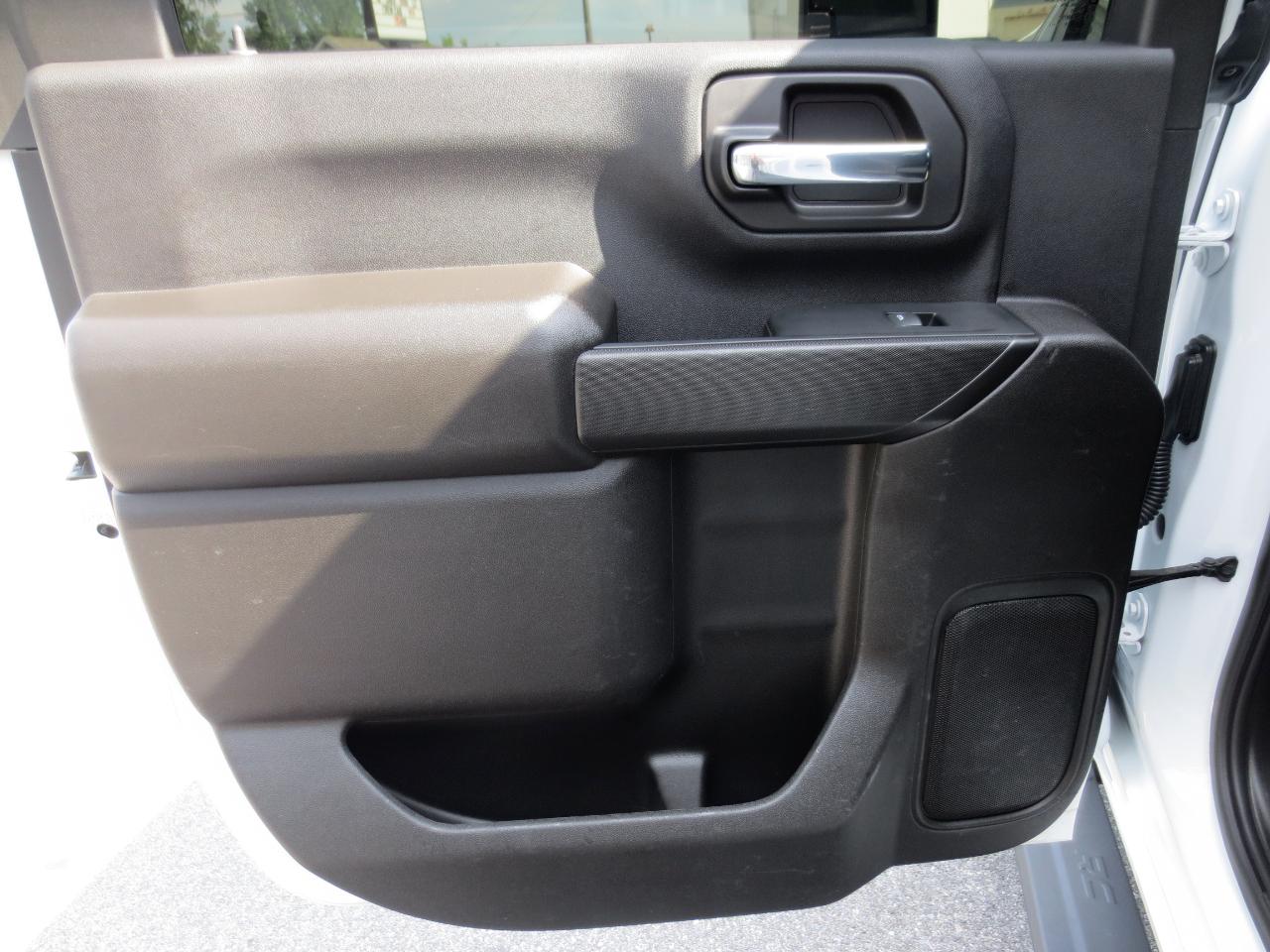 Chevrolet Silverado 2500HD Work Truck Crew Cab Long Box 4WD 2023