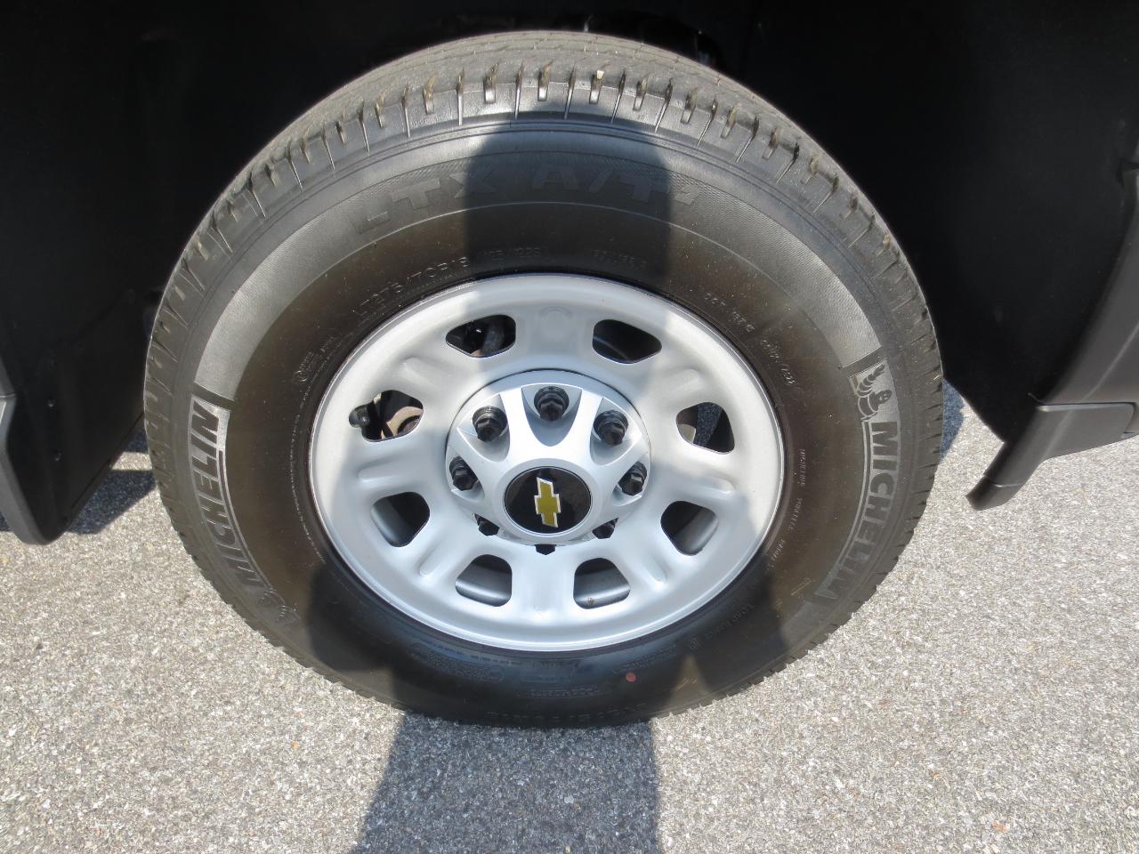 Chevrolet Silverado 2500HD Work Truck Crew Cab Long Box 4WD 2023