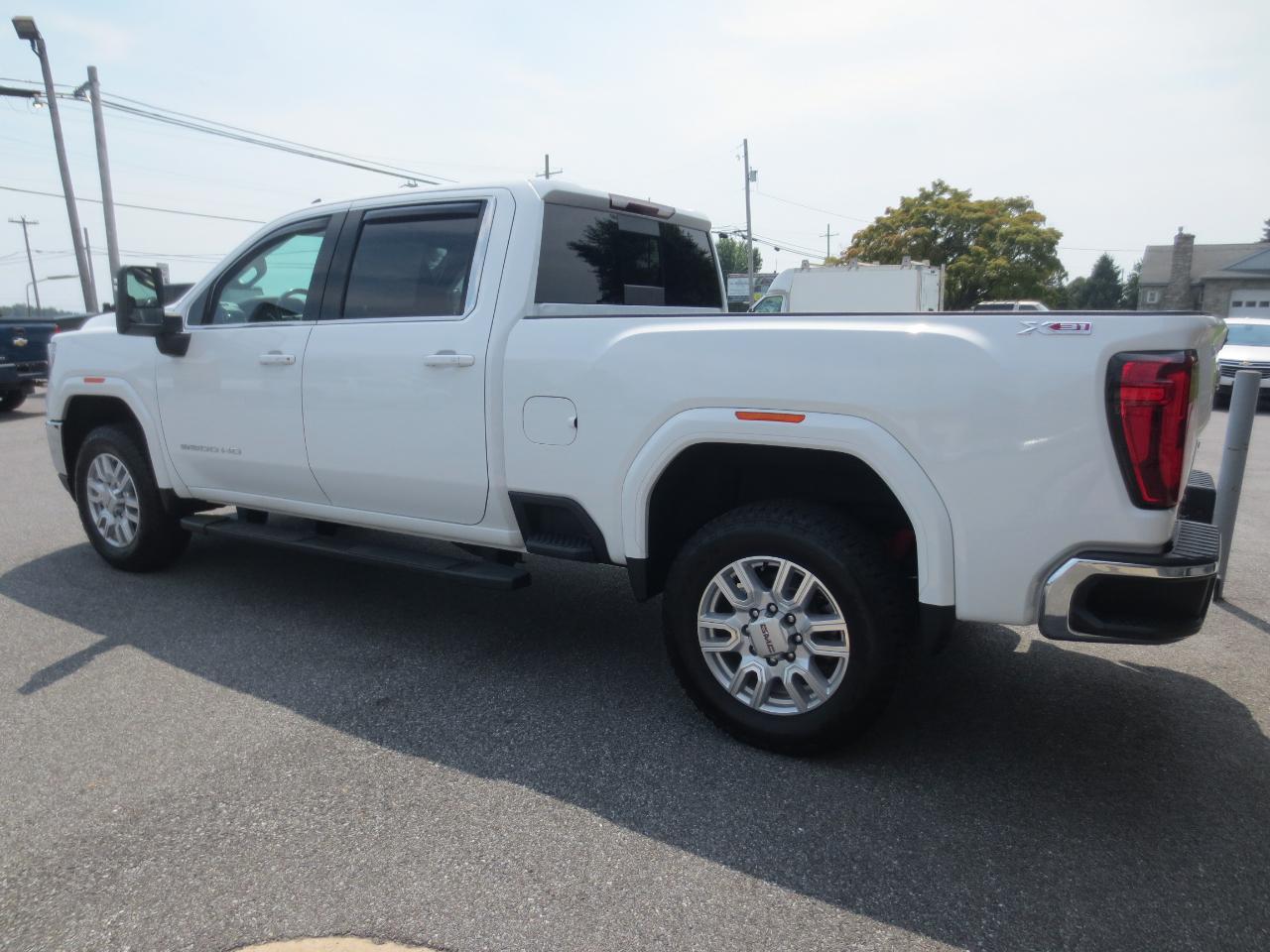 GMC Sierra 2500HD SLE Crew Cab 4WD 2022
