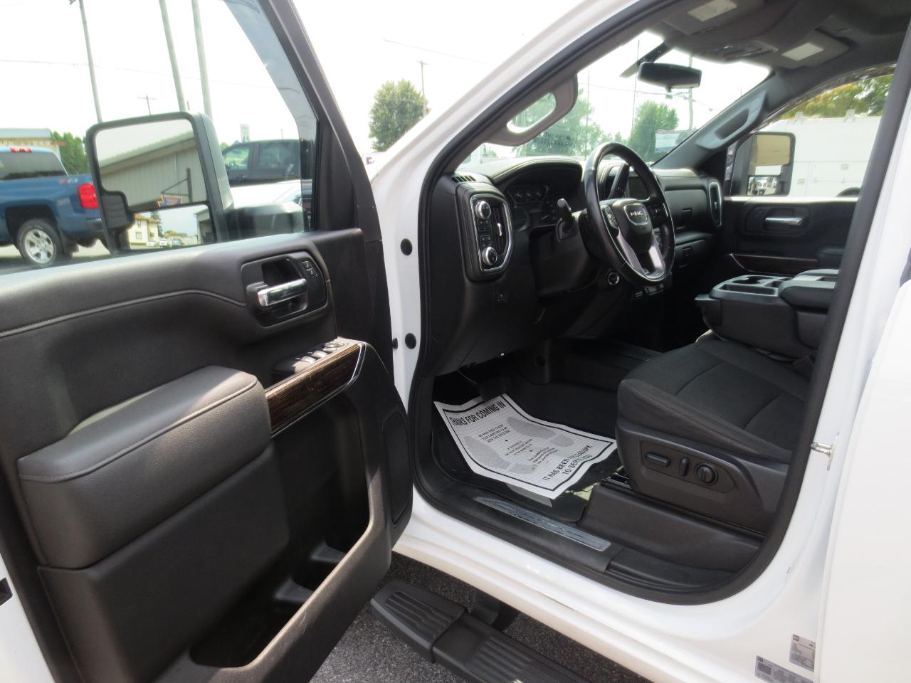 GMC Sierra 2500HD SLE Crew Cab 4WD 2022