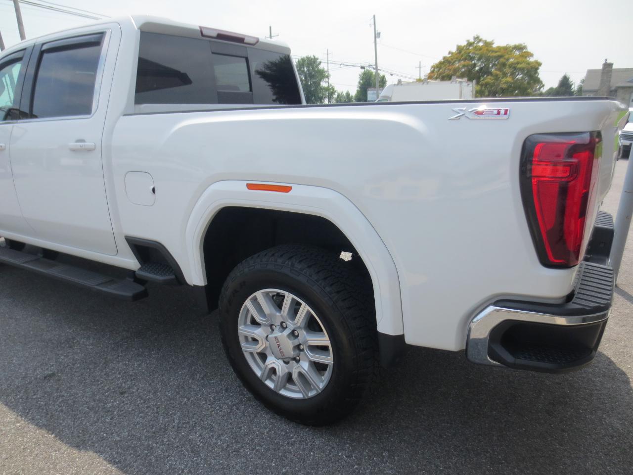 GMC Sierra 2500HD SLE Crew Cab 4WD 2022