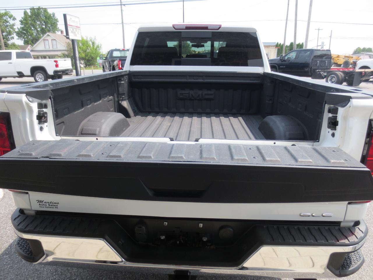 GMC Sierra 2500HD SLE Crew Cab 4WD 2022