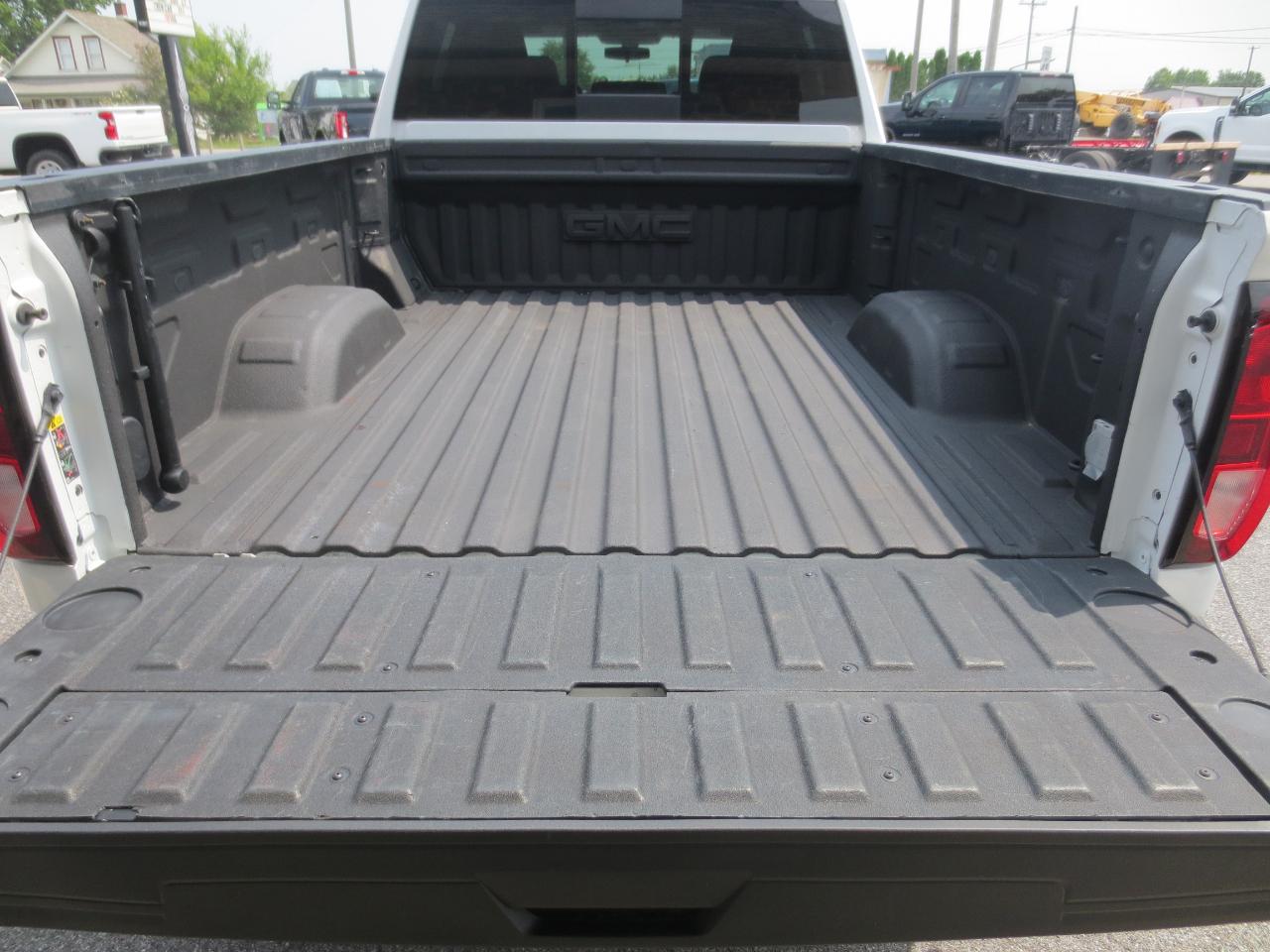 GMC Sierra 2500HD SLE Crew Cab 4WD 2022
