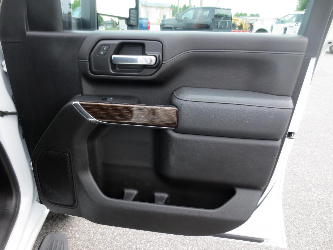 GMC Sierra 2500HD SLE Crew Cab 4WD 2022