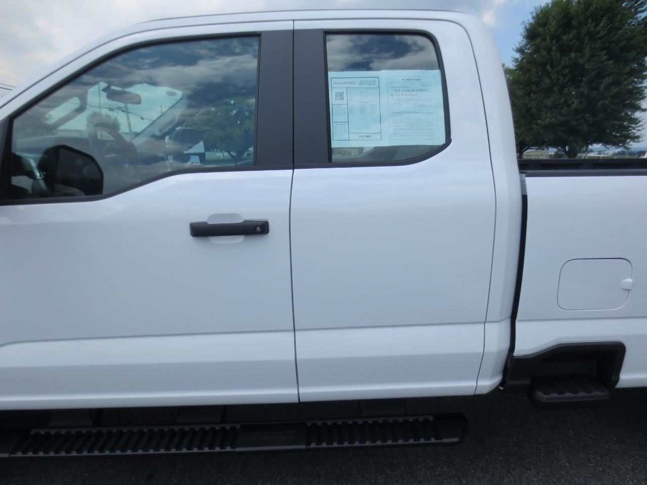 2024 Ford F-350 Super Duty XL - Photo 14