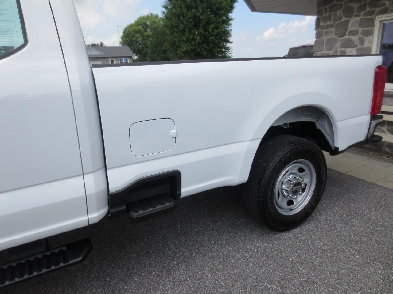 2024 Ford F-350 Super Duty XL - Photo 15