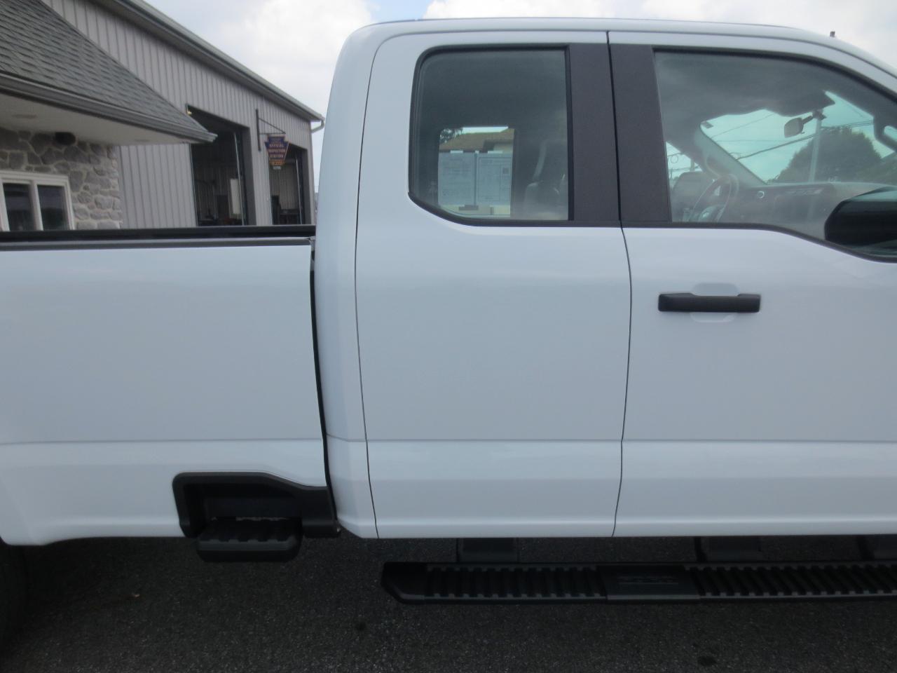2024 Ford F-350 Super Duty XL - Photo 23