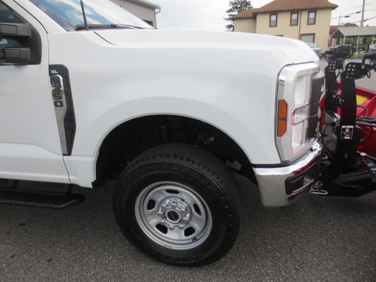 2024 Ford F-350 Super Duty XL - Photo 25