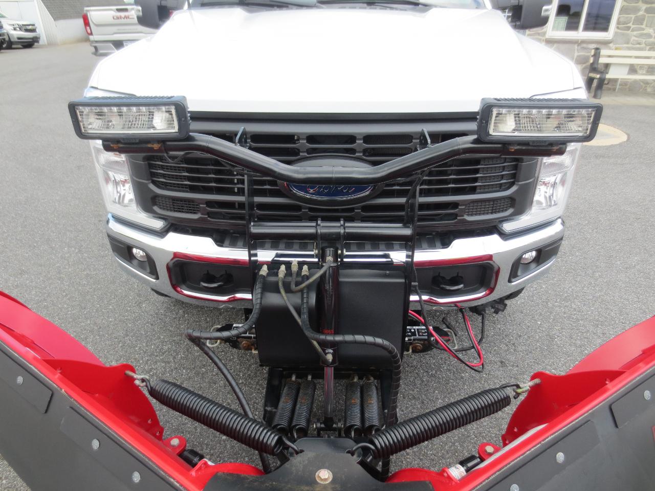 2024 Ford F-350 Super Duty XL - Photo 29
