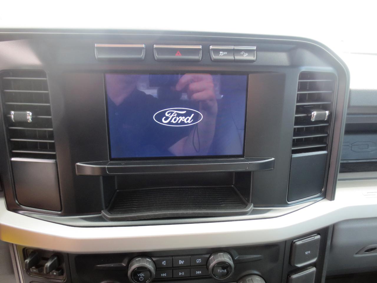 2024 Ford F-350 Super Duty XL - Photo 42
