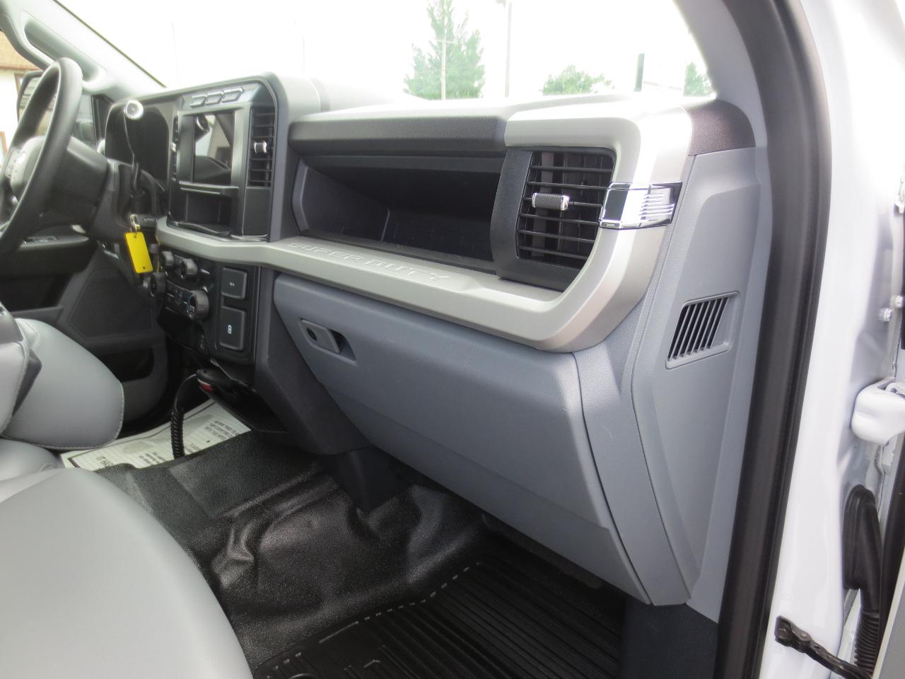 2024 Ford F-350 Super Duty XL - Photo 62