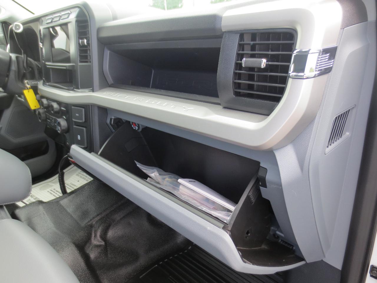 2024 Ford F-350 Super Duty XL - Photo 63