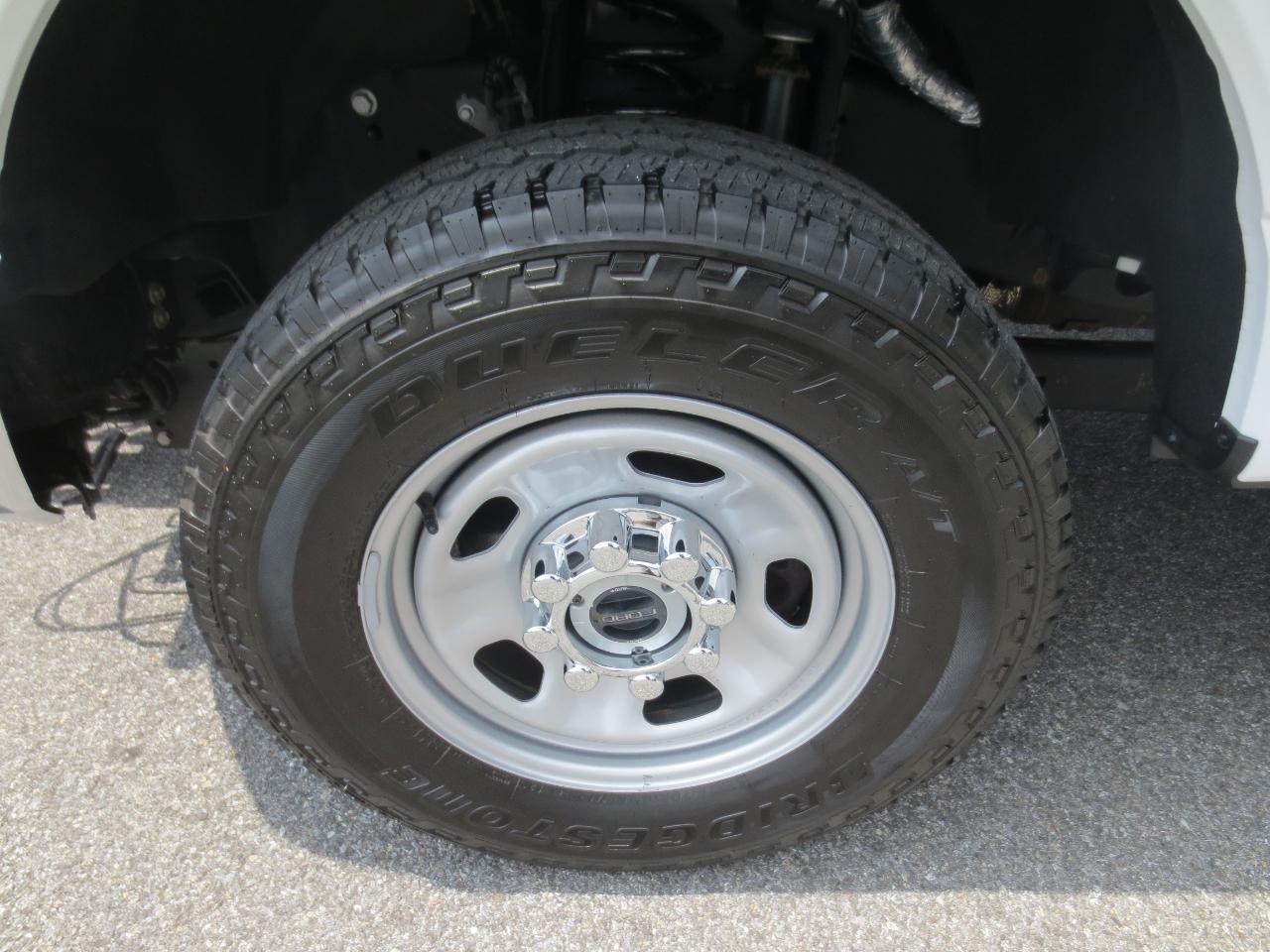 2024 Ford F-350 Super Duty XL - Photo 76