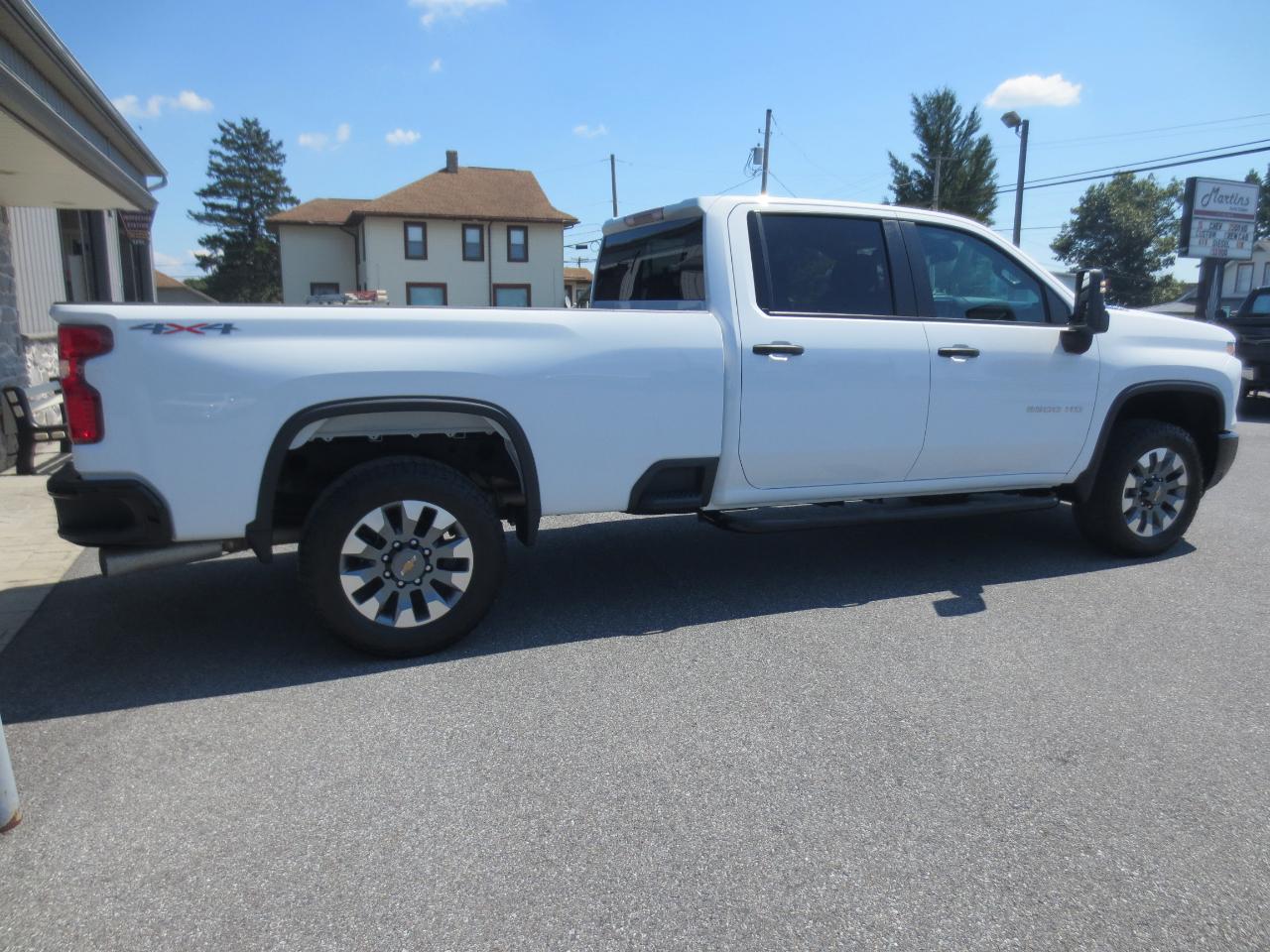 Chevrolet Silverado 2500HD Custom Crew Cab Long Box 4WD 2025
