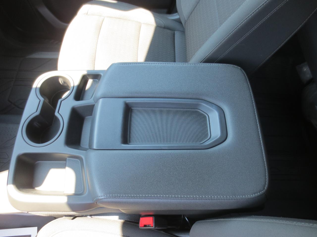 Chevrolet Silverado 2500HD Custom Crew Cab Long Box 4WD 2025