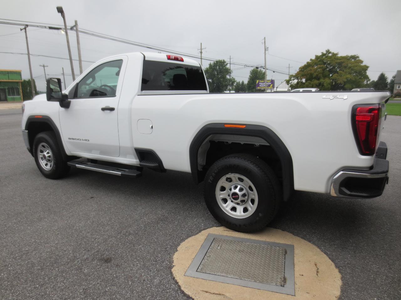 GMC Sierra 2500HD Pro Regular Cab 4WD 2022
