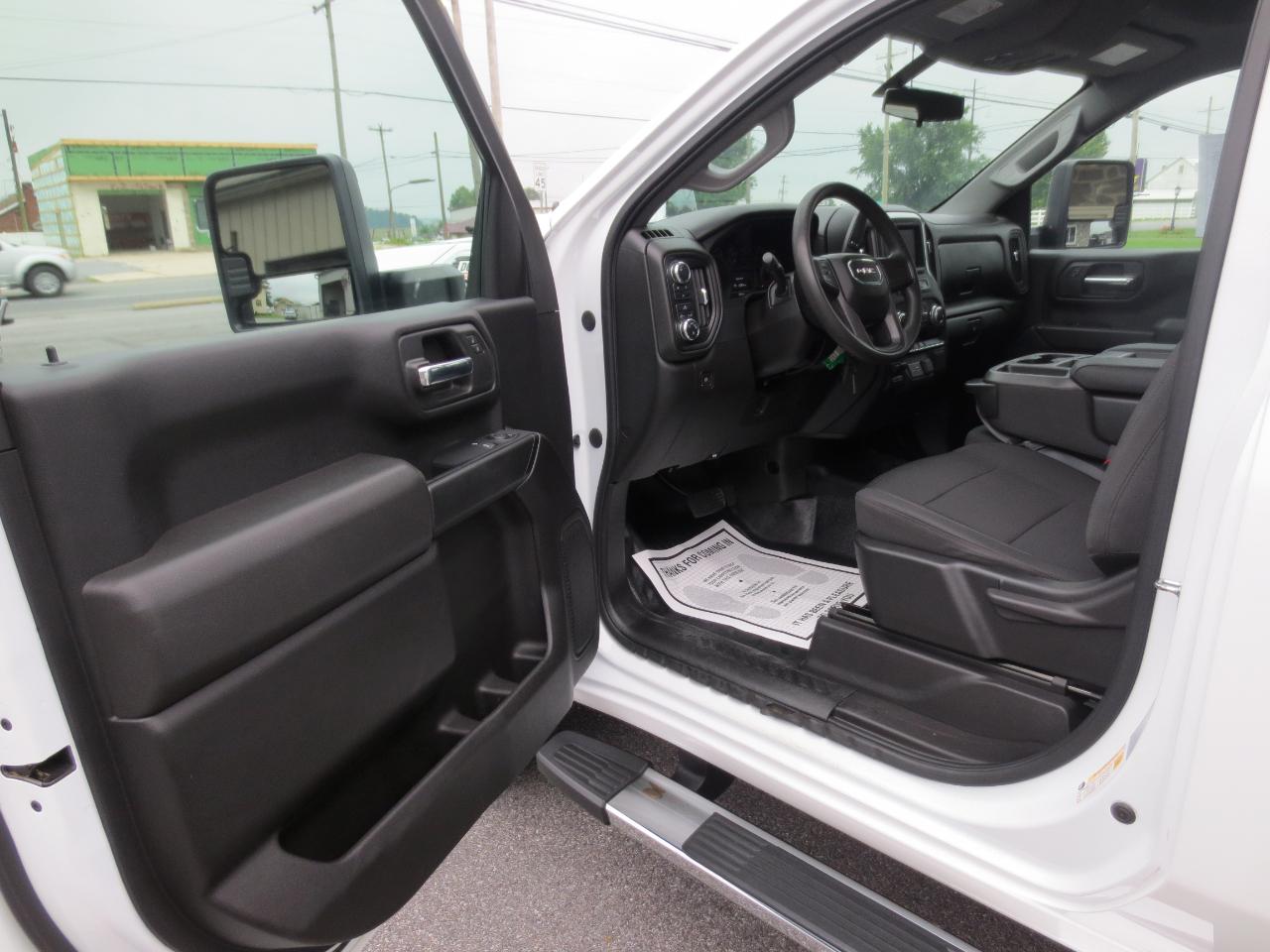 GMC Sierra 2500HD Pro Regular Cab 4WD 2022