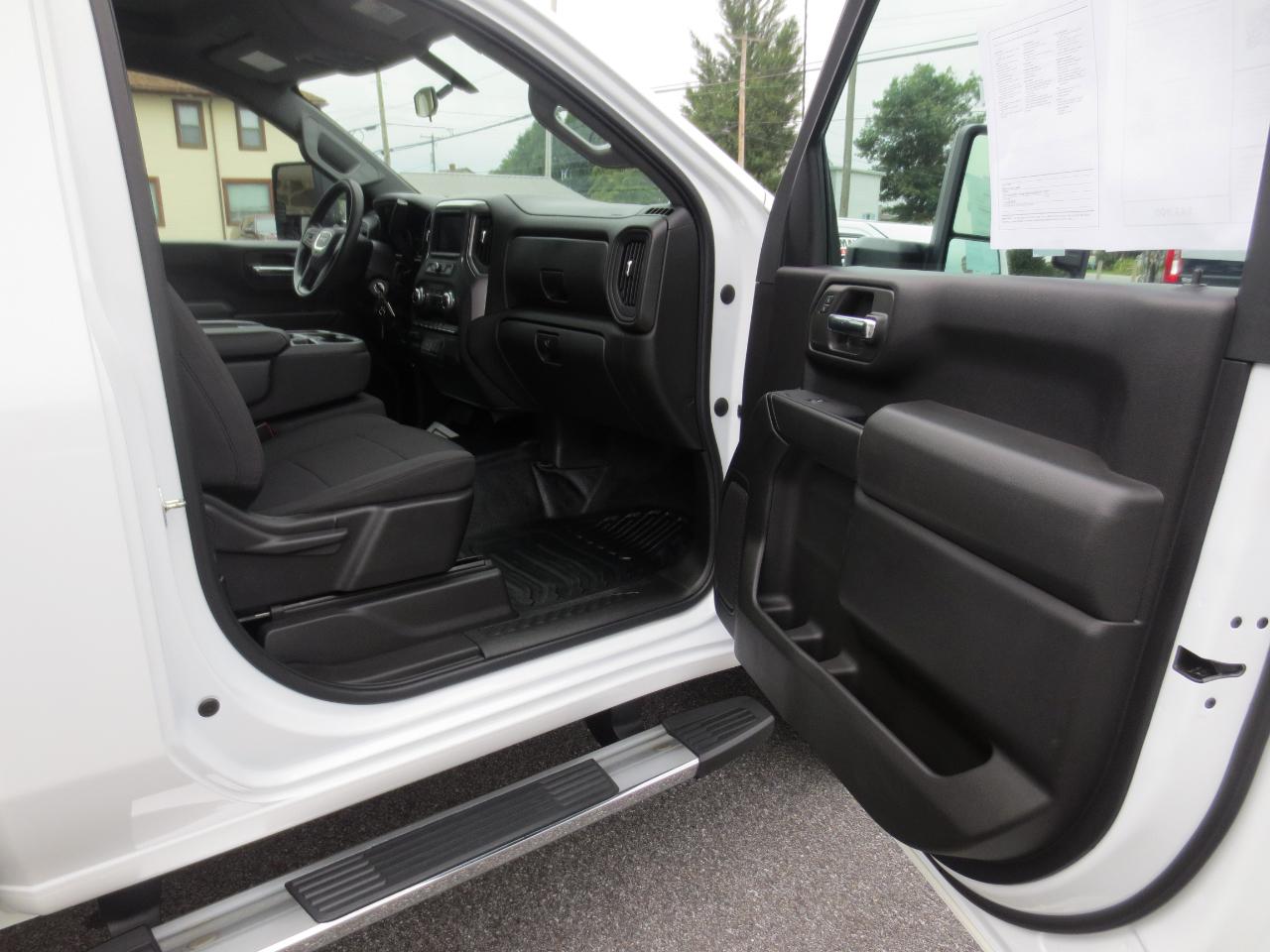 GMC Sierra 2500HD Pro Regular Cab 4WD 2022