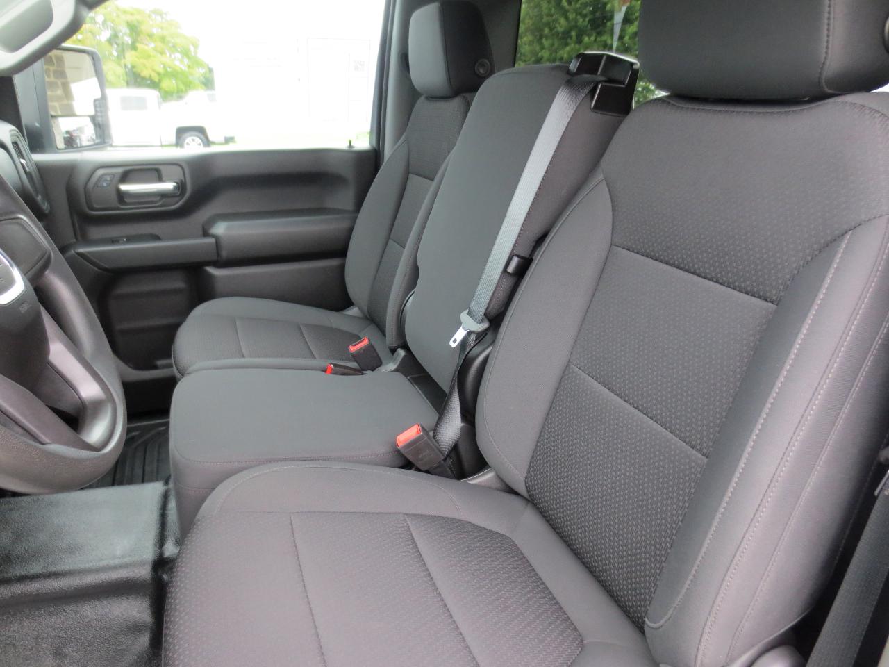 GMC Sierra 2500HD Pro Regular Cab 4WD 2022