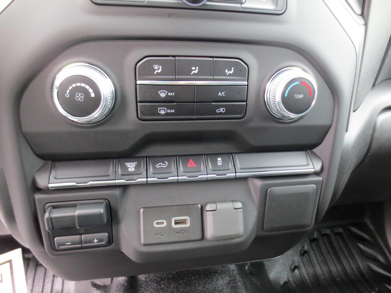 GMC Sierra 2500HD Pro Regular Cab 4WD 2022
