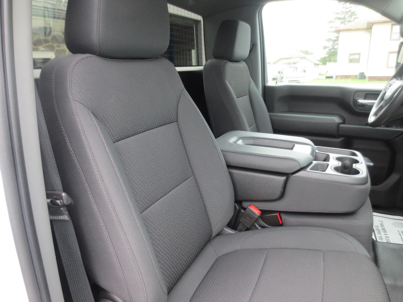 GMC Sierra 2500HD Pro Regular Cab 4WD 2022