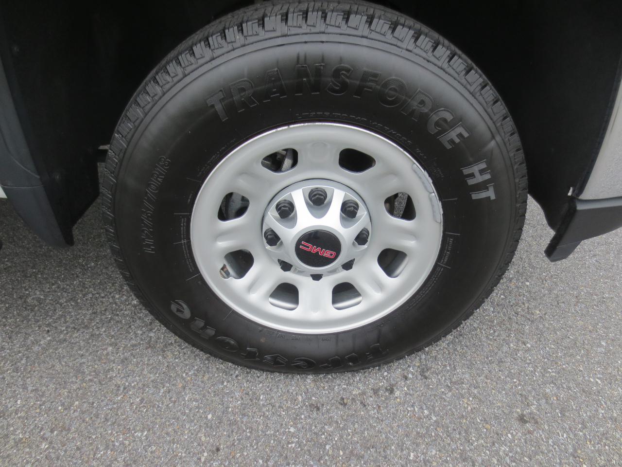 GMC Sierra 2500HD Pro Regular Cab 4WD 2022