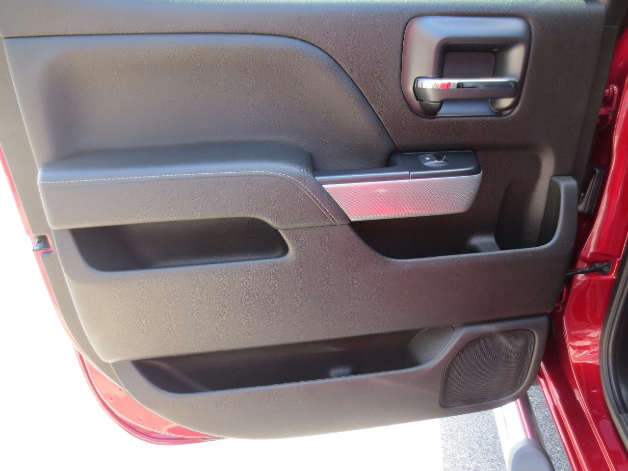 Chevrolet Silverado 2500HD LT Crew Cab 4WD 2018