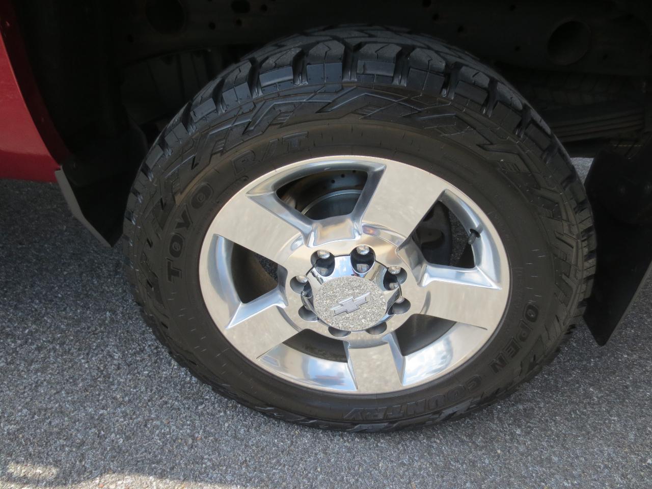 Chevrolet Silverado 2500HD LT Crew Cab 4WD 2018
