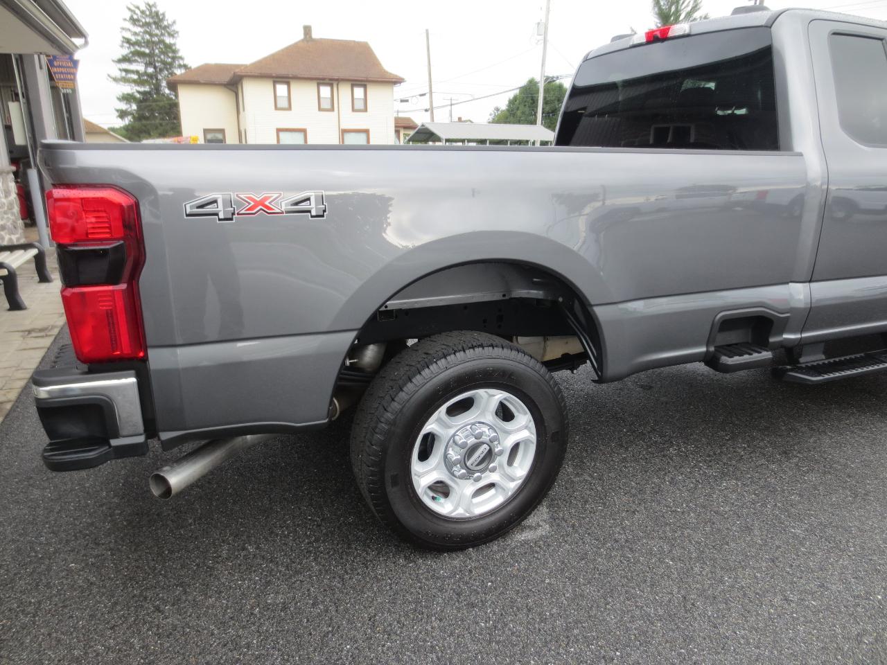 Ford F-250 SD XLT SuperCab Long Bed 4WD 2026
