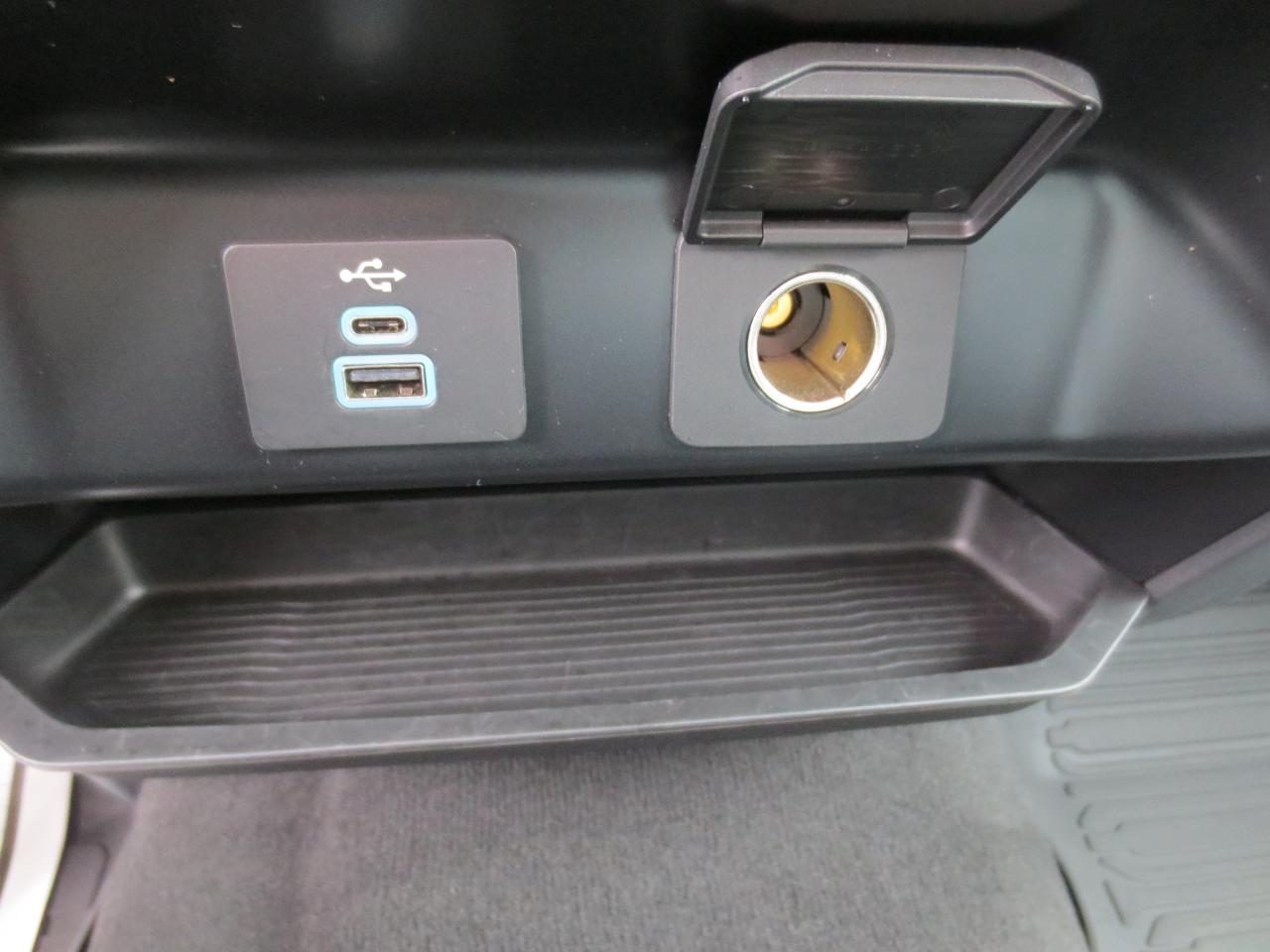 Ford F-250 SD XLT SuperCab Long Bed 4WD 2026