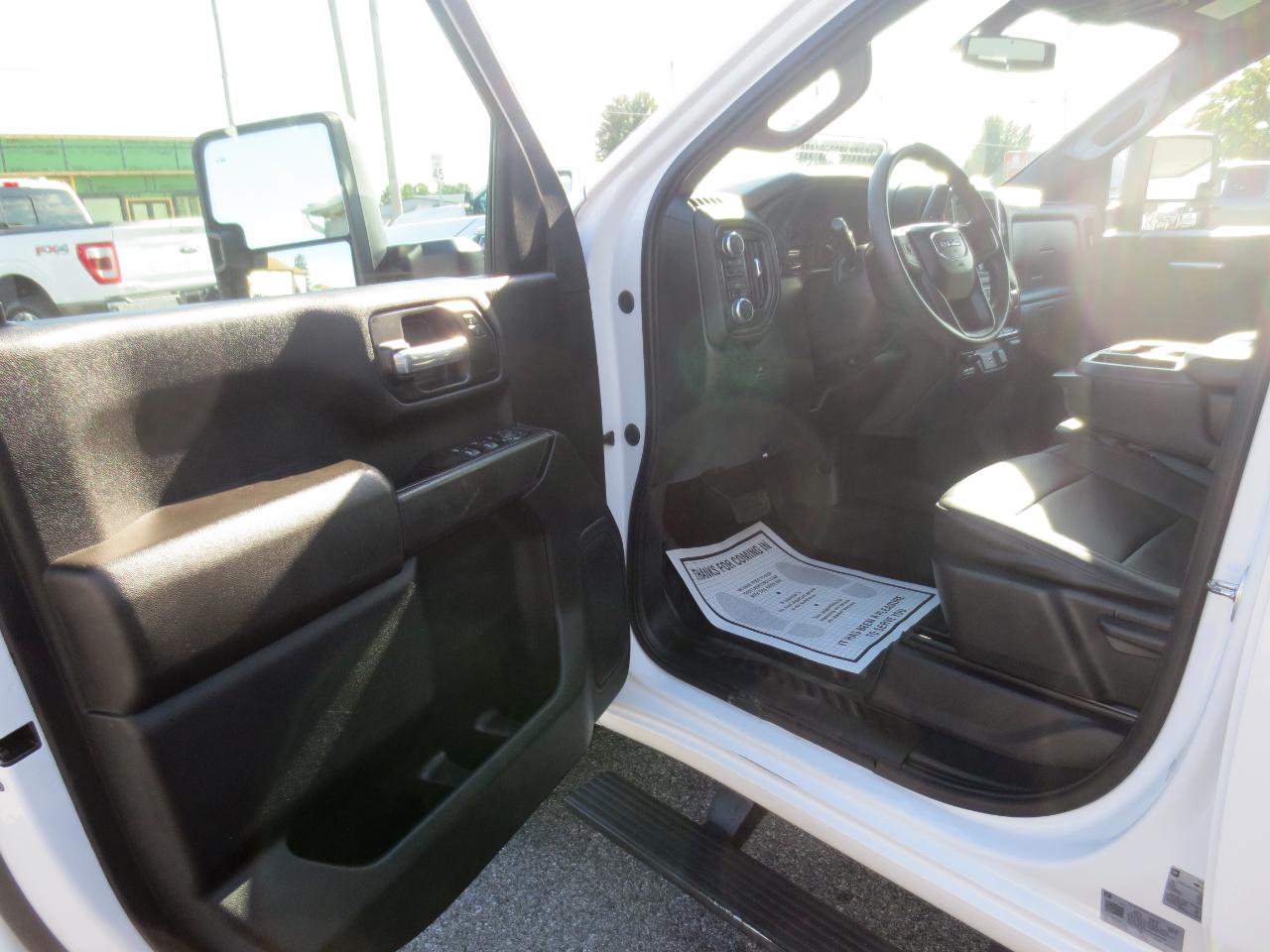 GMC Sierra 2500HD Base Crew Cab Long Box 4WD 2021