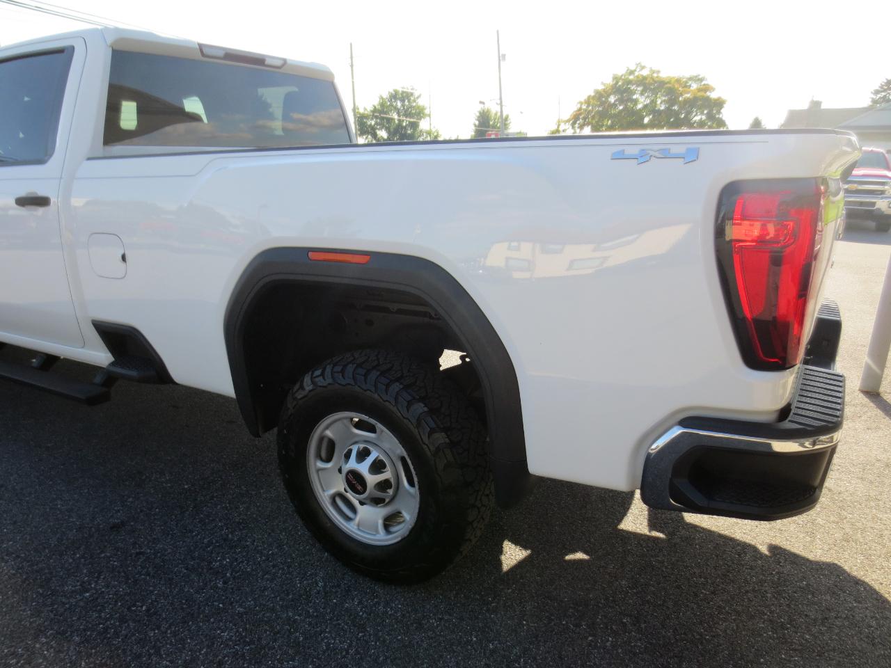 GMC Sierra 2500HD Base Crew Cab Long Box 4WD 2021