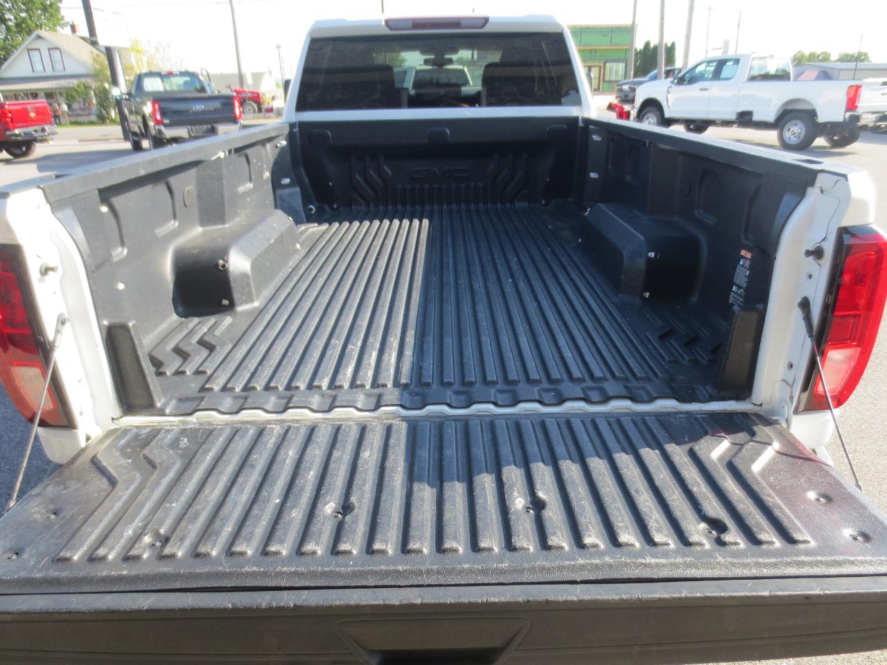 GMC Sierra 2500HD Base Crew Cab Long Box 4WD 2021