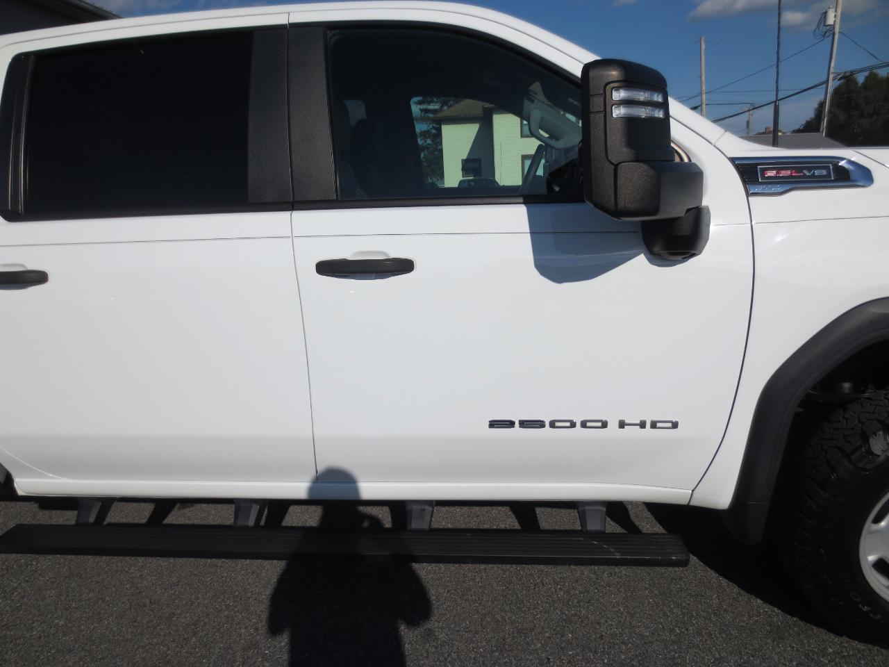 GMC Sierra 2500HD Base Crew Cab Long Box 4WD 2021