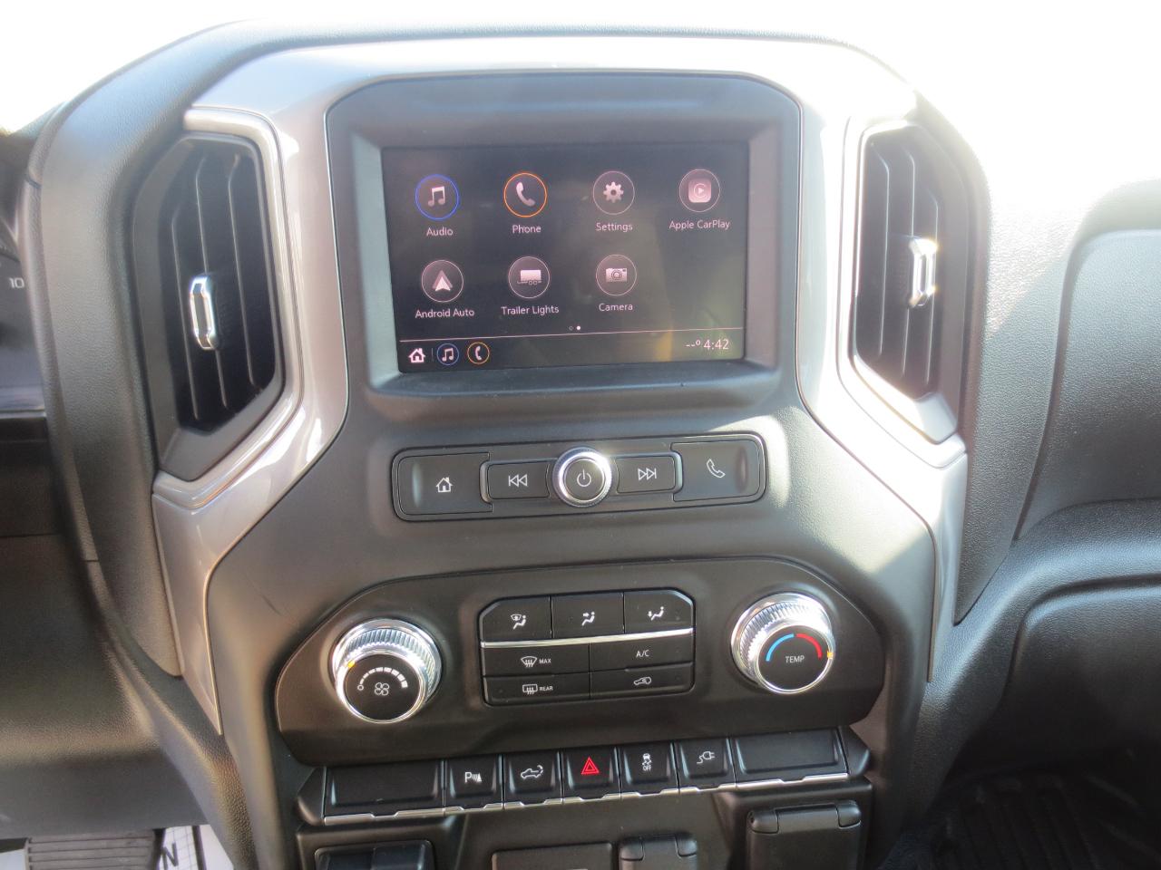 GMC Sierra 2500HD Base Crew Cab Long Box 4WD 2021
