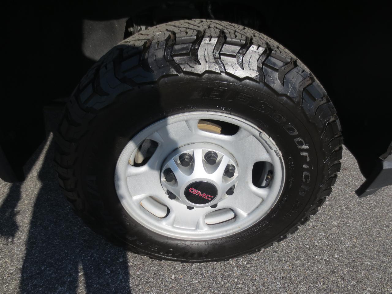 GMC Sierra 2500HD Base Crew Cab Long Box 4WD 2021