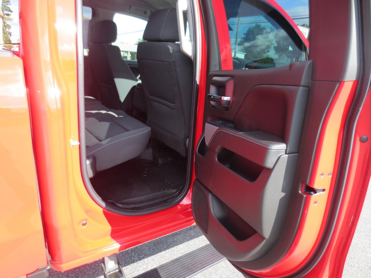 Chevrolet Silverado 2500HD LT Double Cab 4WD 2017