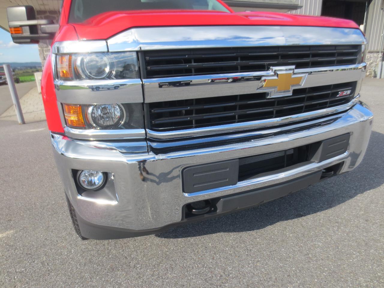 Chevrolet Silverado 2500HD LT Double Cab 4WD 2017